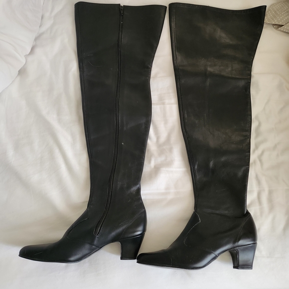 Vintage Shoes - AMAZING Thigh High Vintage Leather Heeled Boots